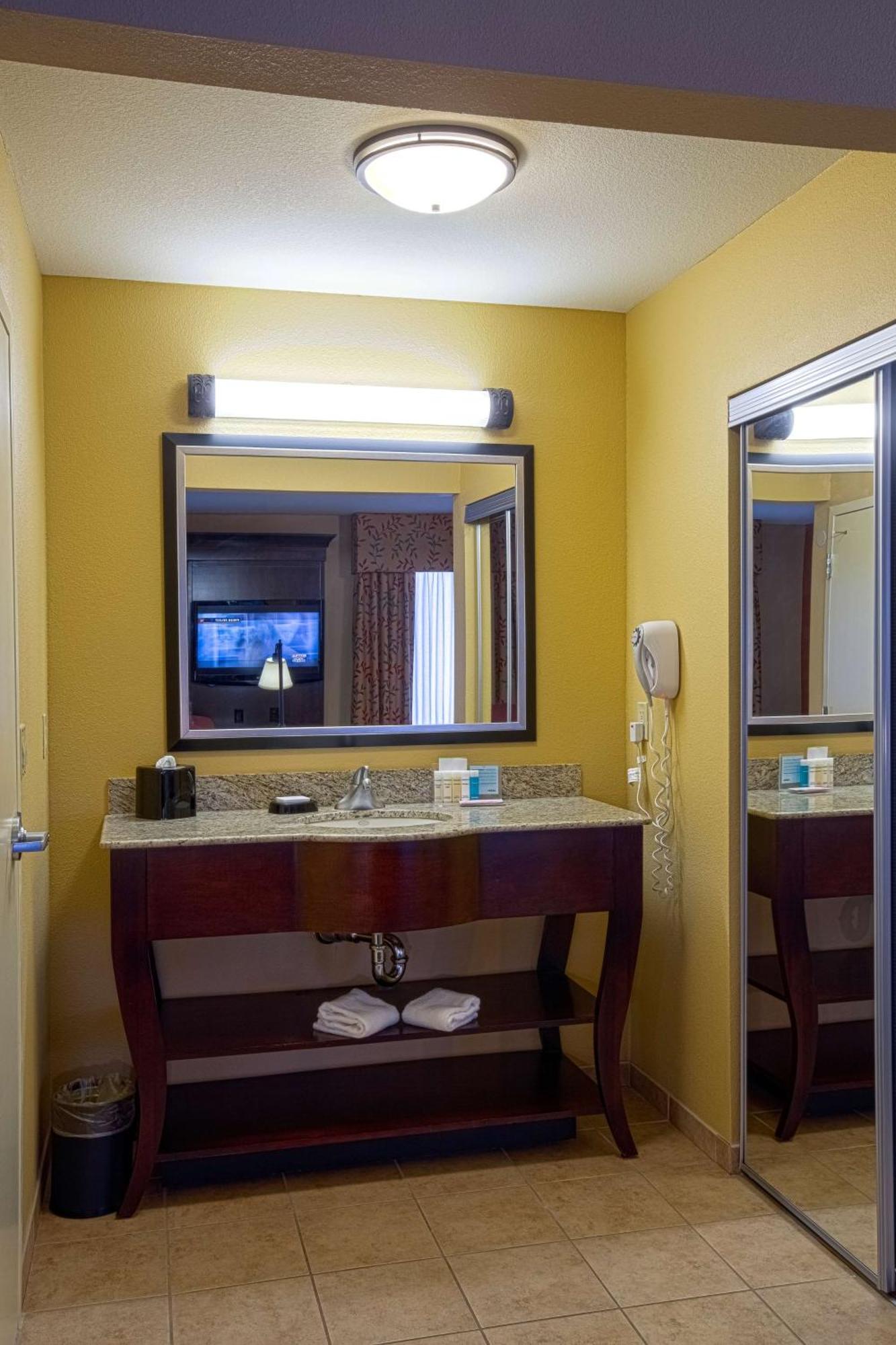 Hampton Inn & Suites Sacramento-Elk Grove Laguna I-5 Extérieur photo