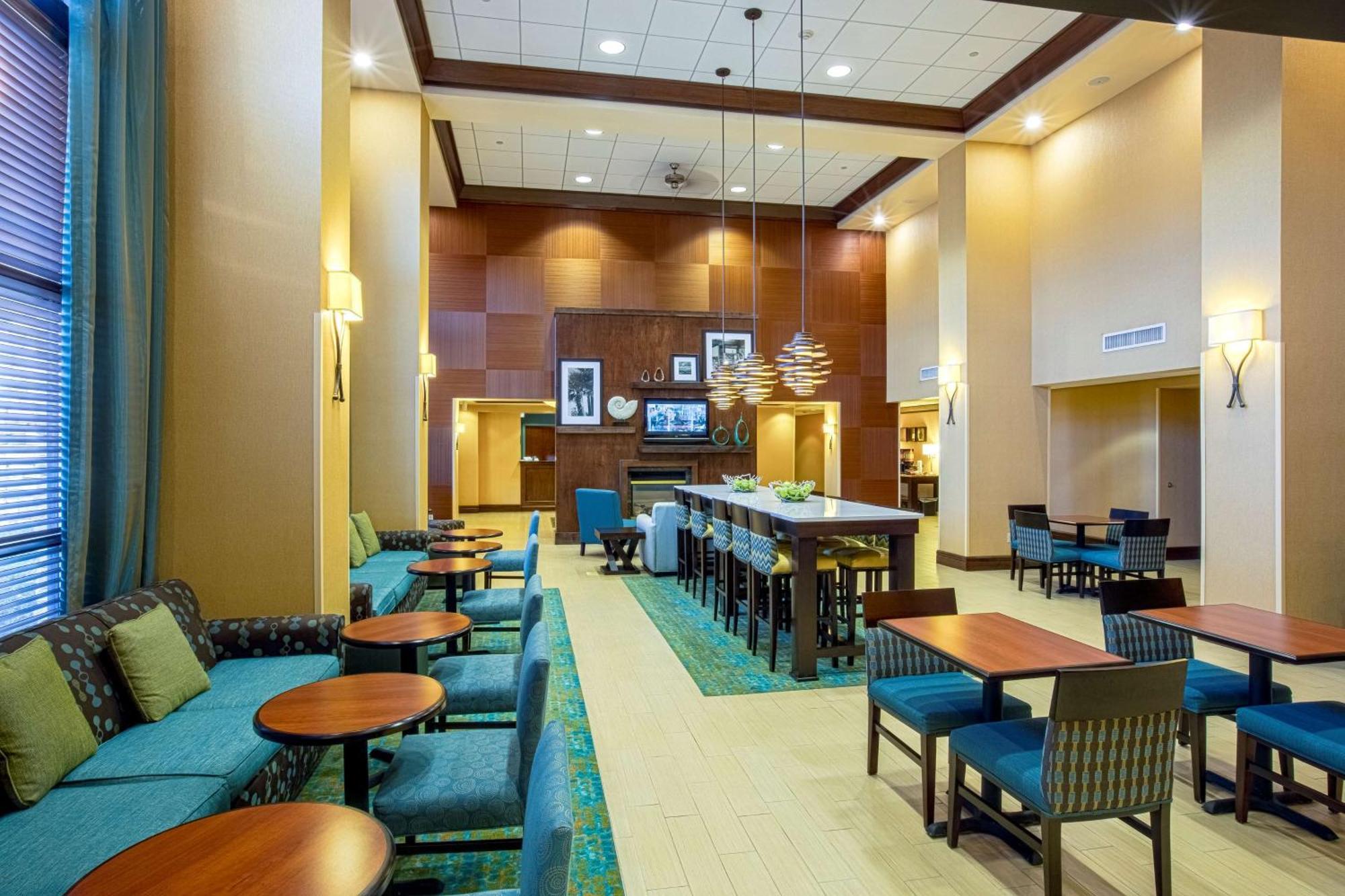 Hampton Inn & Suites Sacramento-Elk Grove Laguna I-5 Extérieur photo